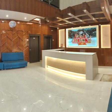 Hotel Krishna Katra  Esterno foto